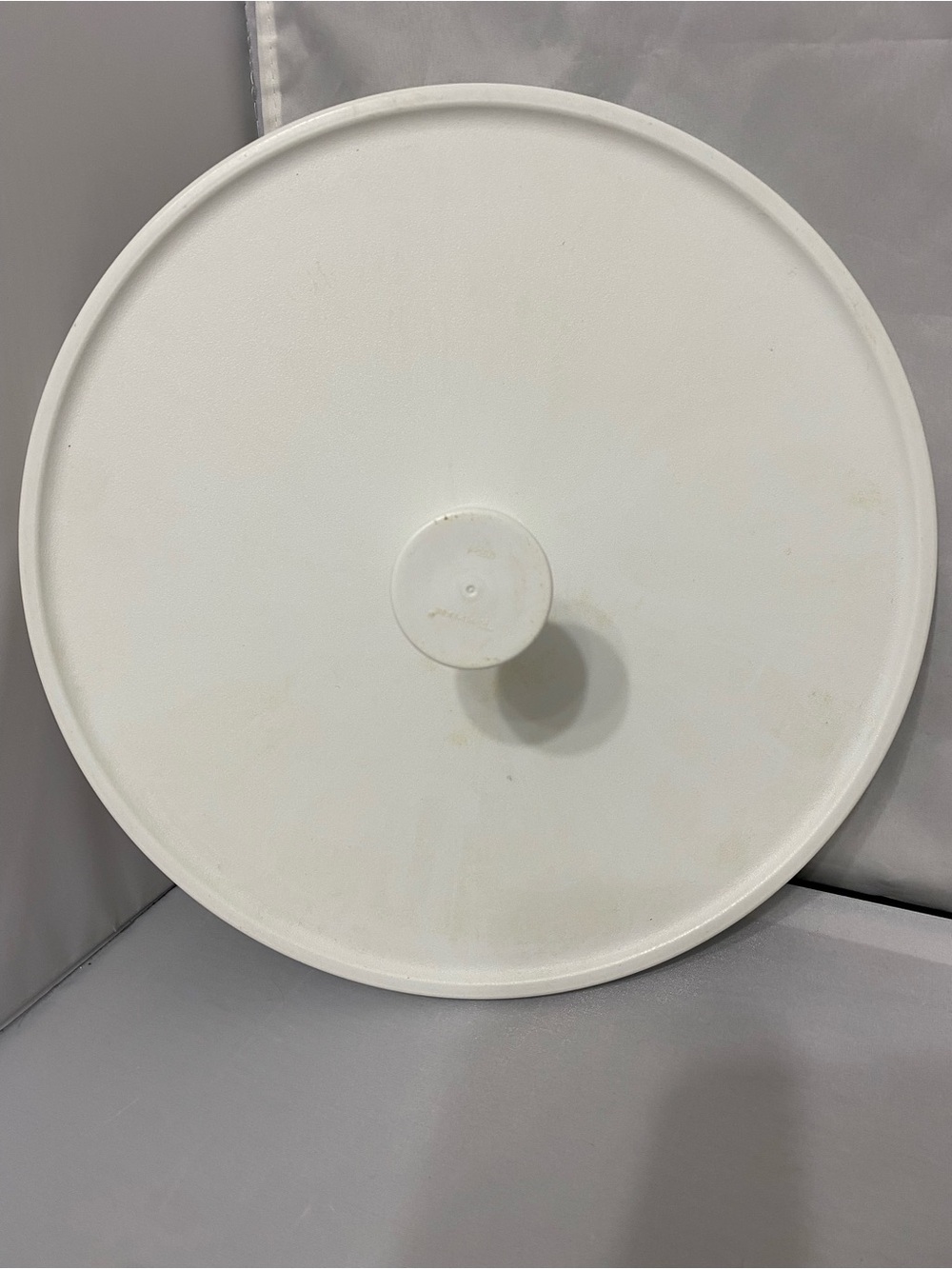 Tupperware Red 6-Segment Rotating Food Storage Carousel - Picture 15 of 16